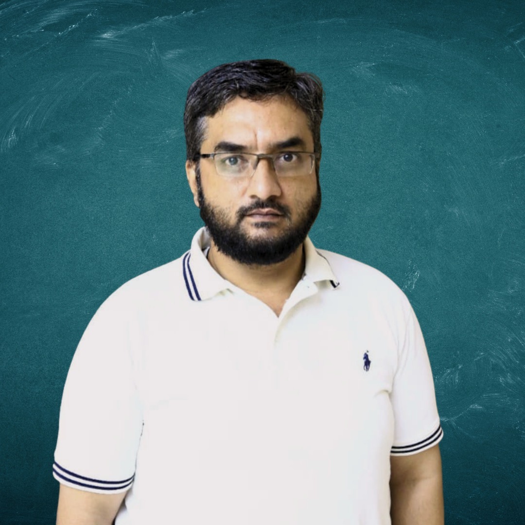 Sir Saeed, Computer lecturer at ConfoStudy